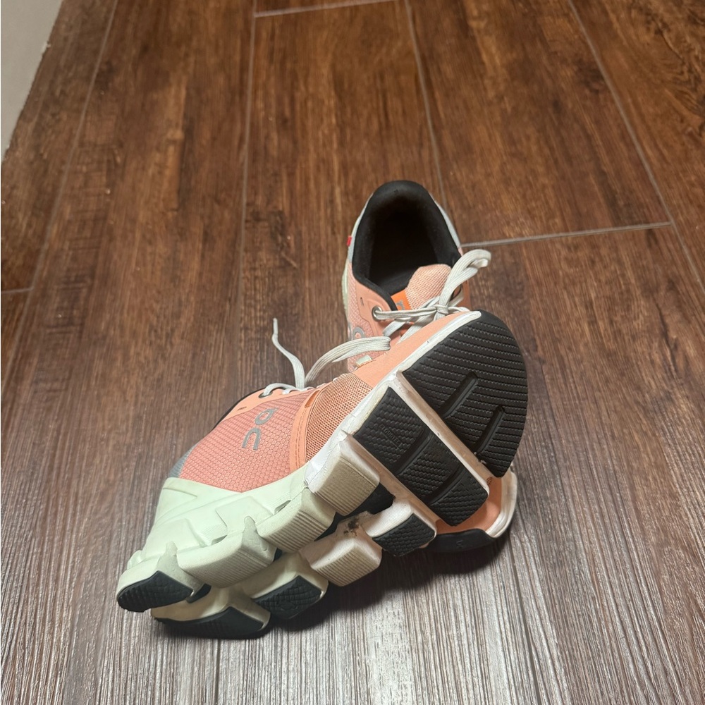 On Running Peach and White Athletic Shoes - Picture 3 of 3